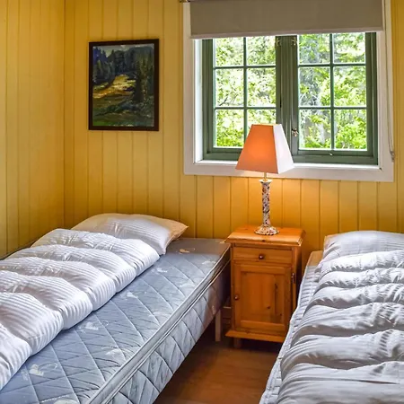 Semesterbostad Trevligt Hem I Med Kök